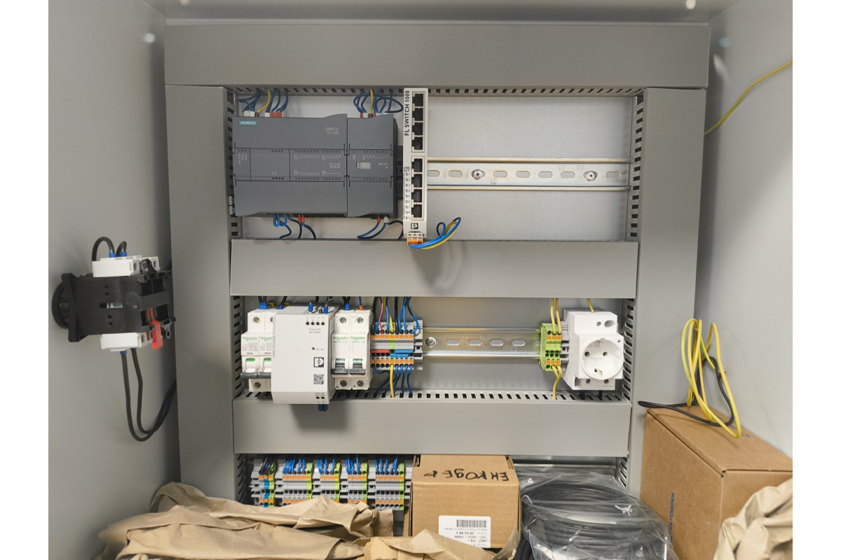 Готуємо шафу до відправки на об'єкт